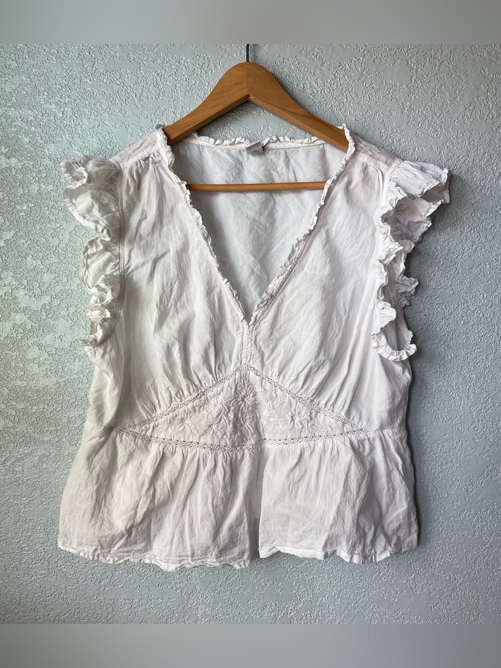 Y2K Old Navy White Cotton Ruffle Blouse XL Embroidered Babydoll Boho Peasant Top